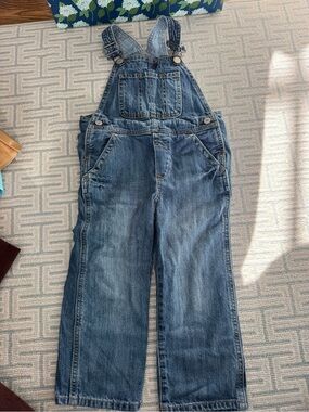 GAP kid’s  Denim Overalls in Medium Blue